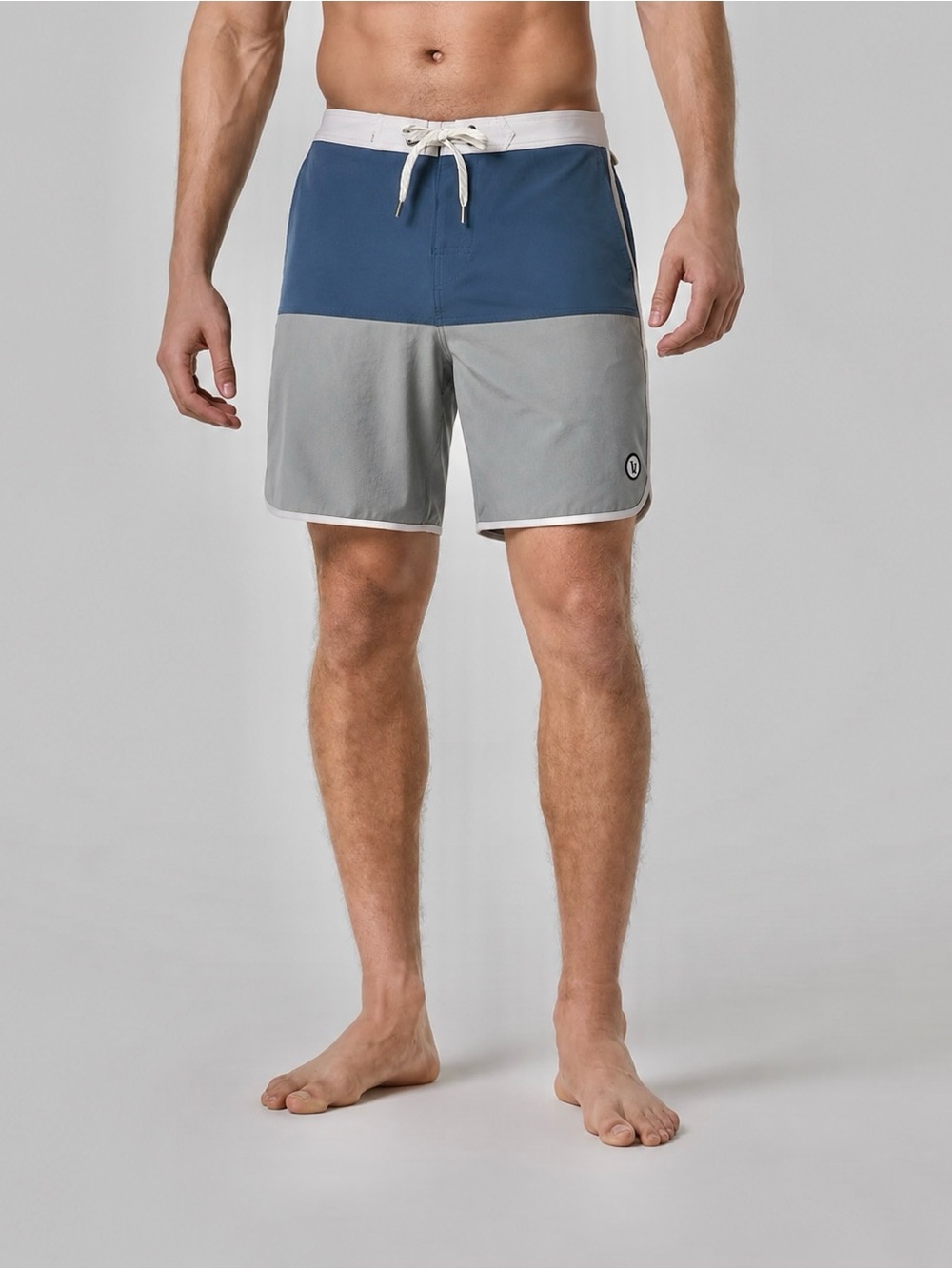 Vuori SALE Cruise Board Shorts Size 33